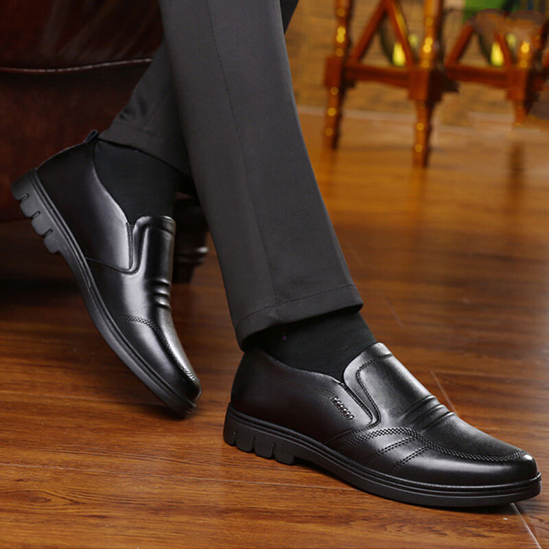The Lavian Comfort Slip-Ons - LoakesBalvin