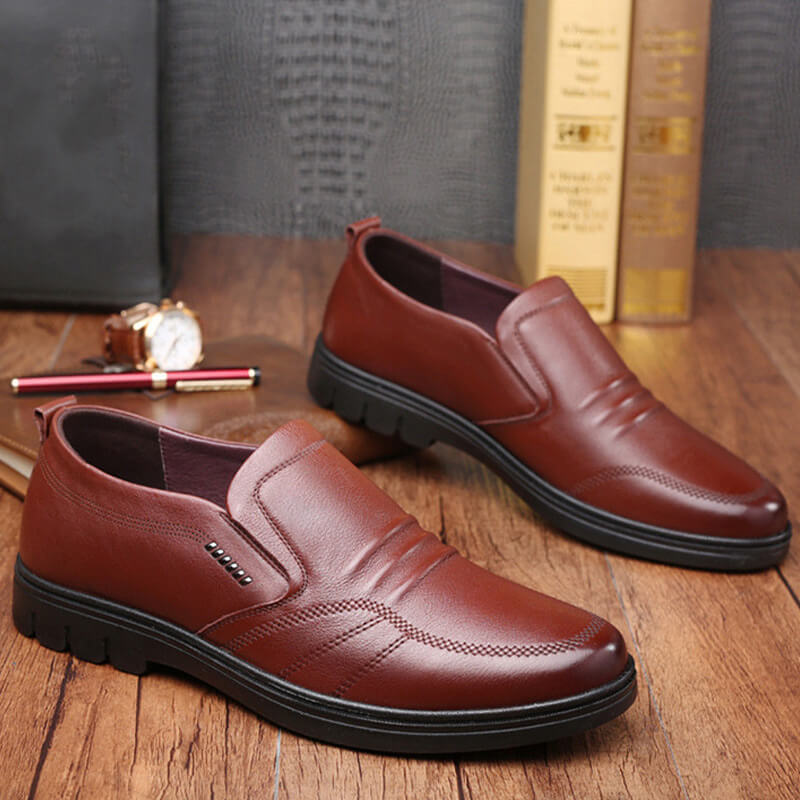 The Lavian Comfort Slip-Ons - LoakesBalvin