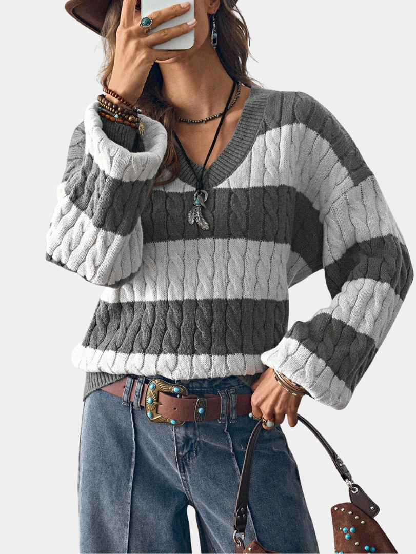 Classic Cable-Knit Striped Sweater - LoakesBalvin