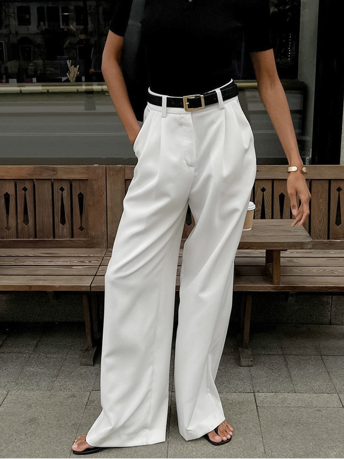 High-Waisted Wide-Leg Trousers - LoakesBalvin