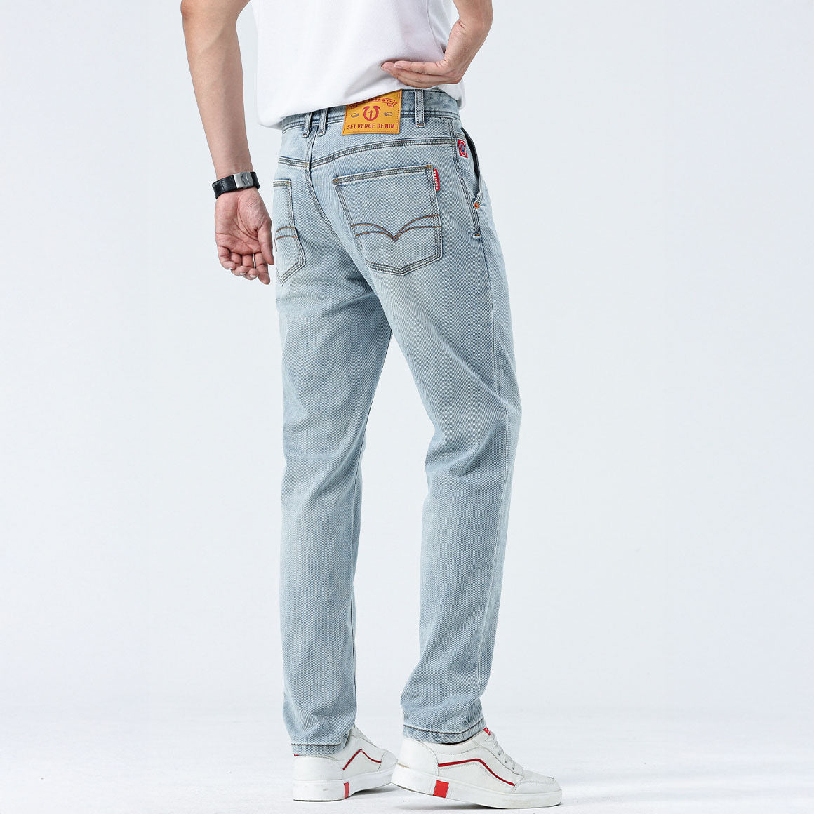 The Glacier Fade Comfort Jeans - LoakesBalvin