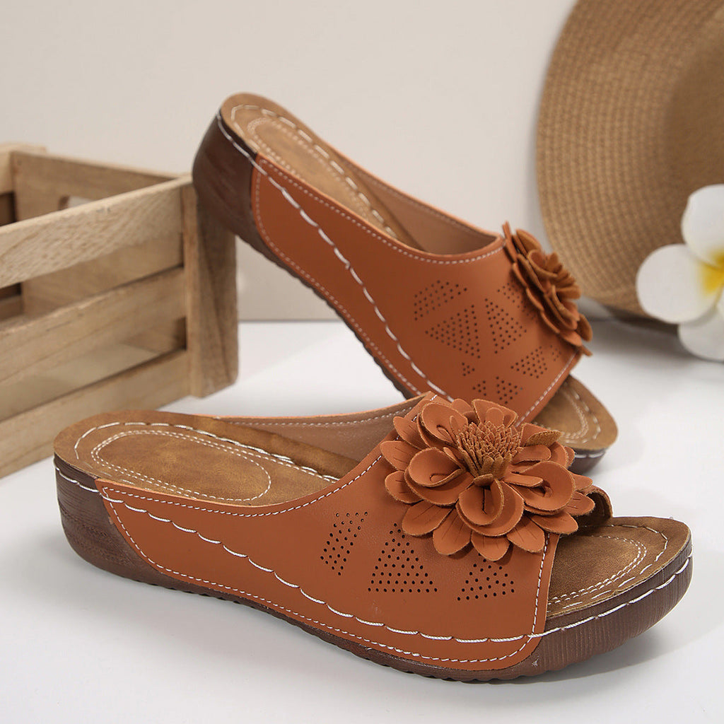 Floral Comfort Wedge Sandals - LoakesBalvin