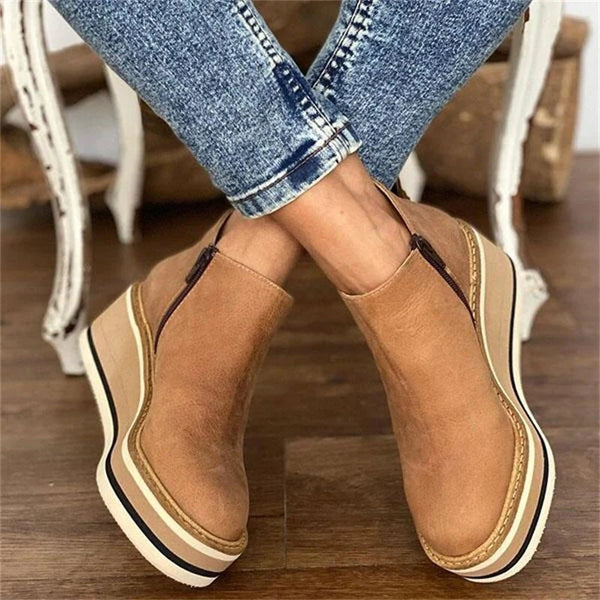 Dakota Platform Boots
