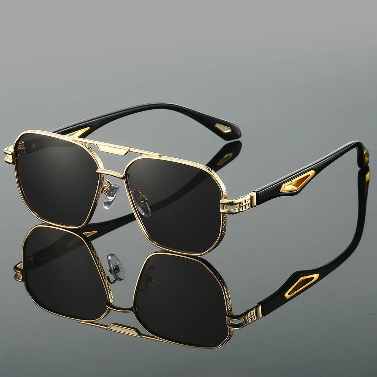 Monaco Gold Frame Sunglasses - LoakesBalvin