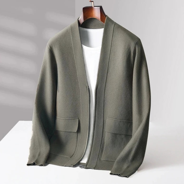 Men’s Minimalist Textured Knit Cardigan - LoakesBalvin