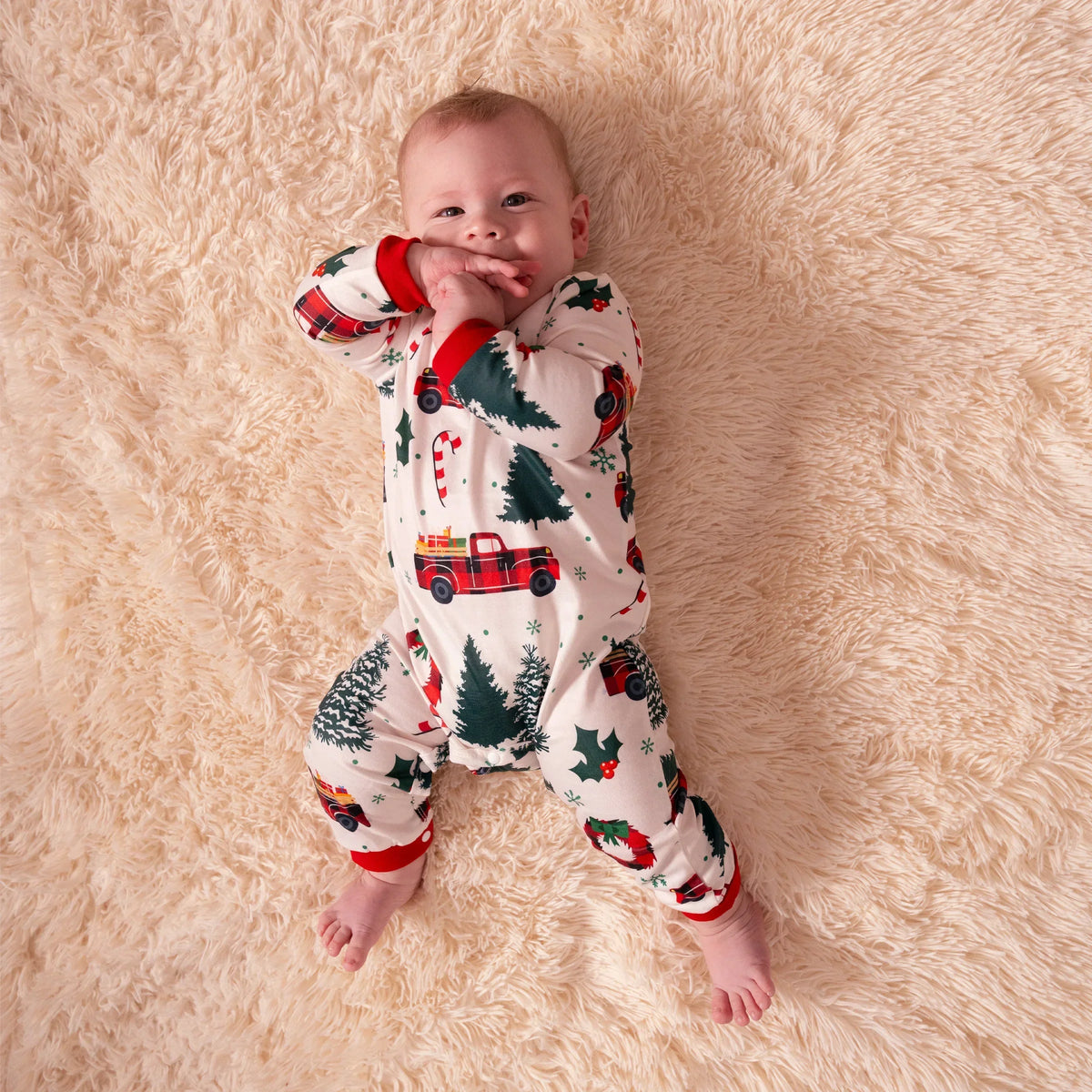 Lavian Christmas PJS - LoakesBalvin