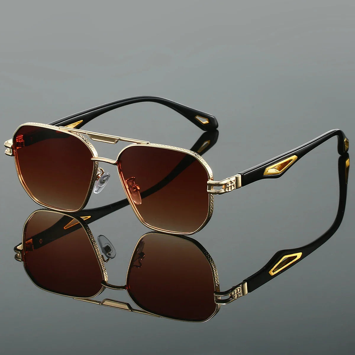 Monaco Gold Frame Sunglasses - LoakesBalvin
