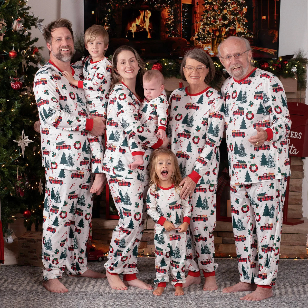 Lavian Christmas PJS - LoakesBalvin