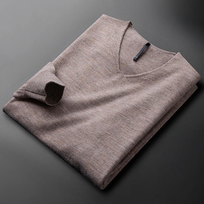 The Monarch Luxe V-Neck Sweater - LoakesBalvin